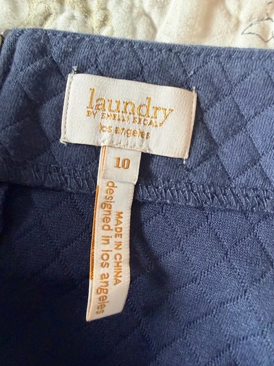 Laundry by Shelli Segal Quilted Skirt Size 10 Navy Zip Detail A-Line - Picture 3 of 5